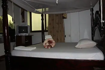 Bed & Breakfast Minister'S Village Hotel Kampala
