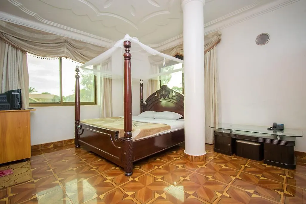 Minister'S Village Hotel Kampala Bed & Breakfast
